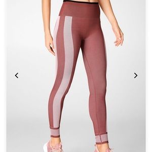 Fabletics High Waisted Seamless Colorblock Legging